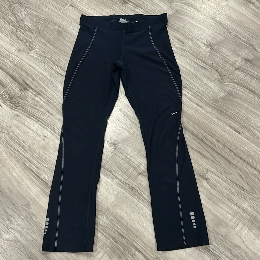 Nike women’s power training pants size small